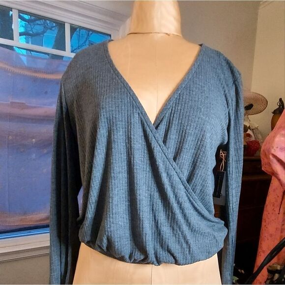 NORDSTROM BP Foldover Ribbed Long Sleeve Blouse Size M - Picture 1 of 9